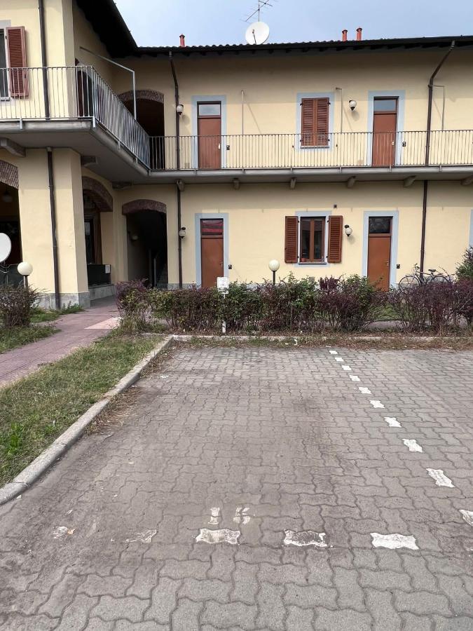 Bnbook-Monolocale Corte Borromeo Rho Buitenkant foto